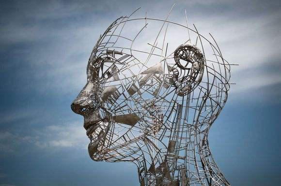 多空爭奪激烈，淡季鋼價谷底沖高？